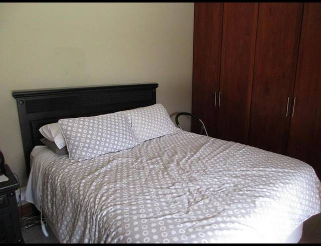 1 BEDROOM TOWNHOUSE FOR SALE IN RETIRE AT MIDSTREAM